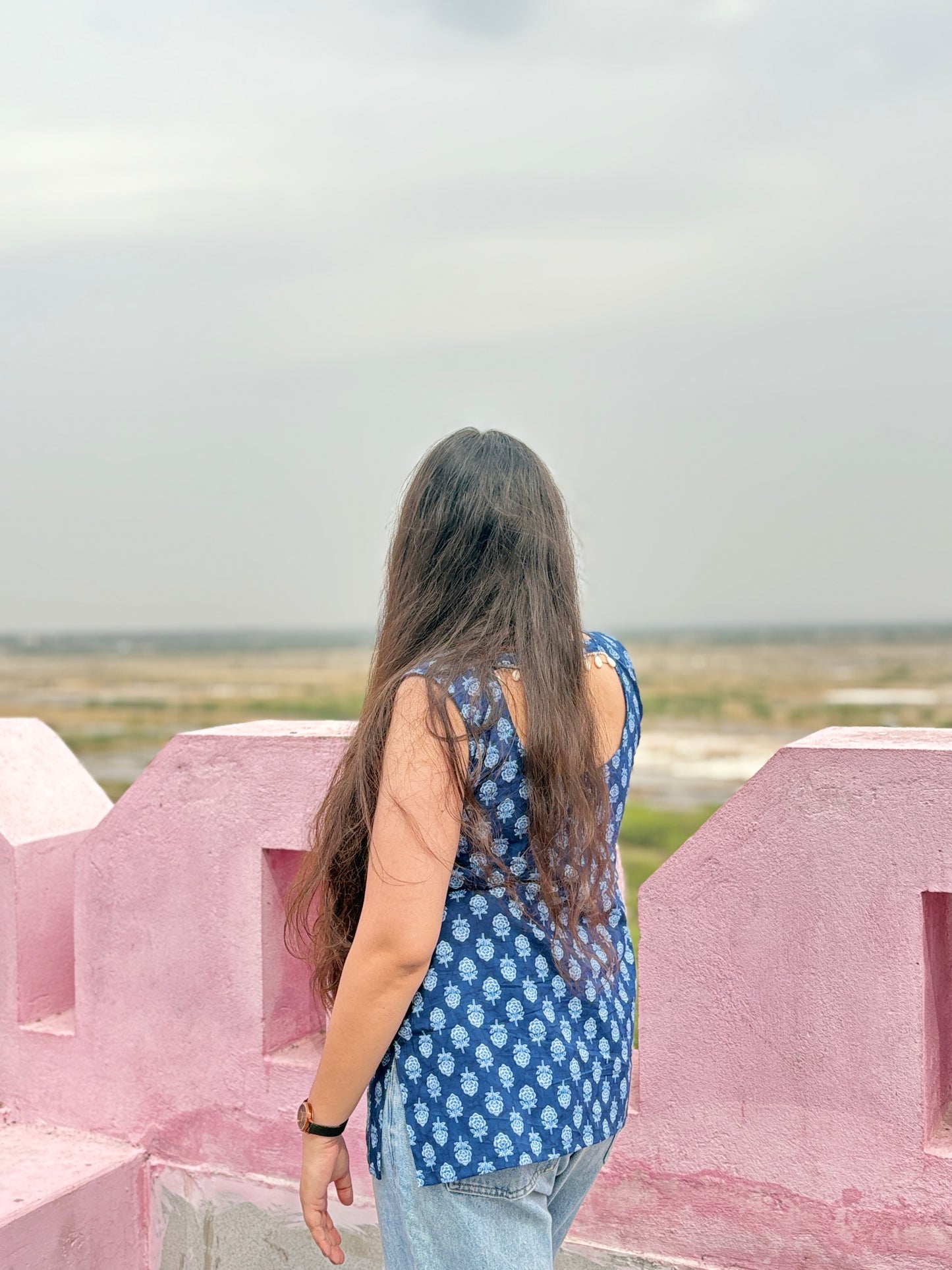 Charni Blue – Sleeveless Short Kurti